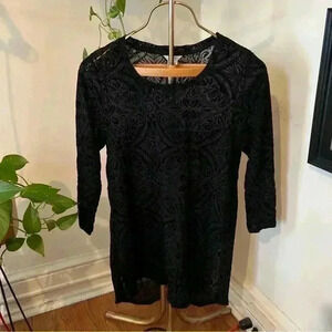Ariat Women’s Velvet Damask Print Tunic - Small